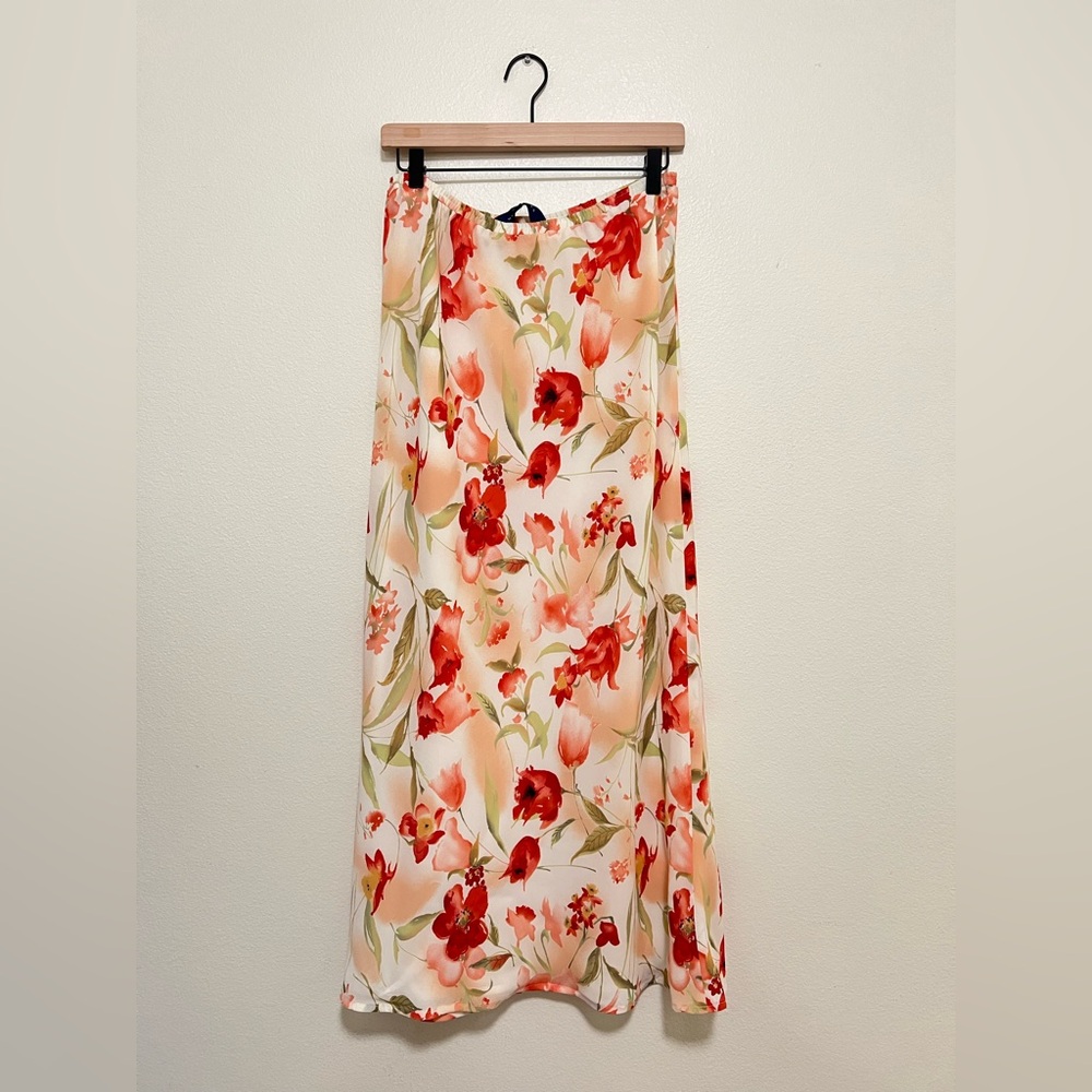 🍁Vintage Floral Maxi Skirt in Crimson, Rose and Cream shades